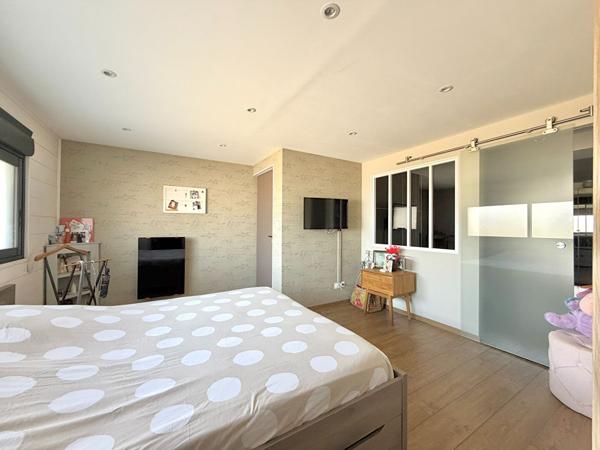 Maison familiale entièrement rénovée - 145 m² - Saint-Étienne