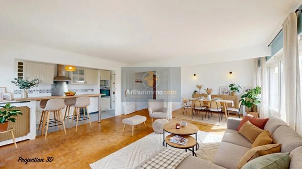Vente                                                      Appartement
                        
                     5 pièces                      90 m2                     à Le Pecq
