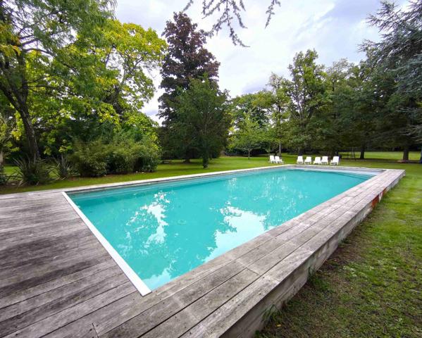 PROPRIETE DE PRES DE 3 HECTAIRES A QQES KM DE LA FLECHE