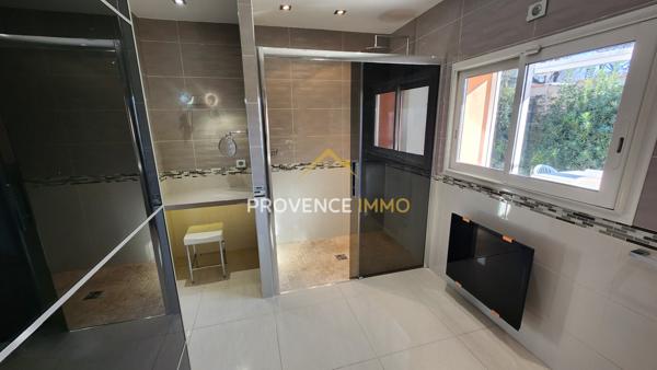 Marignane (13700) EXCLUSIVITE MARIGNANE !!!! Villa standing de 180 m2 sur 1953 m2 de terrain PISCINABLE