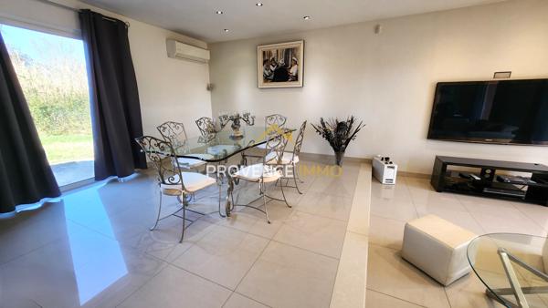 Marignane (13700) EXCLUSIVITE MARIGNANE !!!! Villa standing de 180 m2 sur 1953 m2 de terrain PISCINABLE