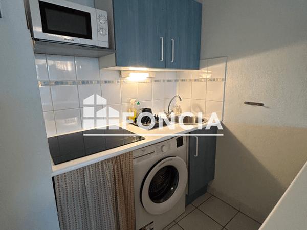 Location Studio meublé 38.5 m² - 12 AVENUE DES ISLES D'AMERIQUE Le Cap D'agde 34300