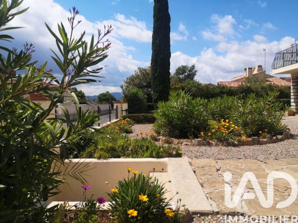 Maison à vendre 6 pièces 143 m² Pierrefeu-du-Var