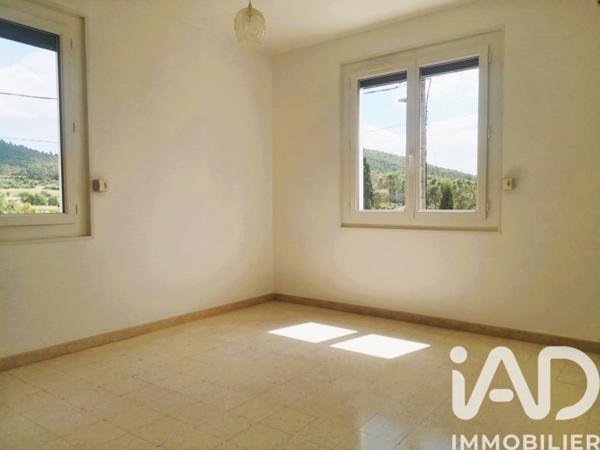 Maison à vendre 6 pièces 143 m² Pierrefeu-du-Var