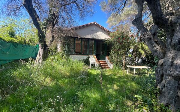 Maison à vendre    3 pièces • 78,60 m2 Antibes