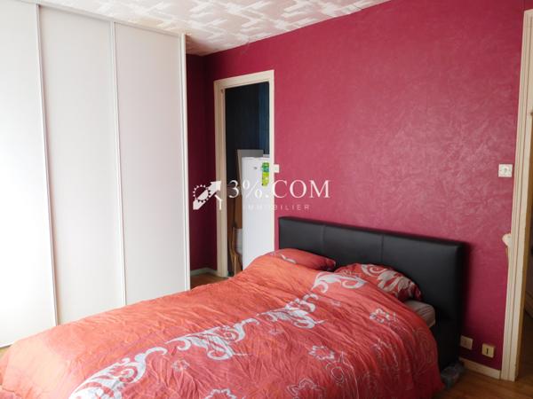 Maison 6 pièce(s) 4 chambre(s) 74 m²