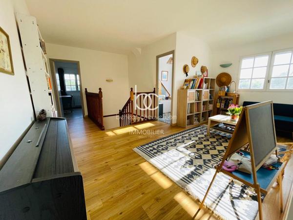 SARZEAU Maison 9 pièces 195 m²