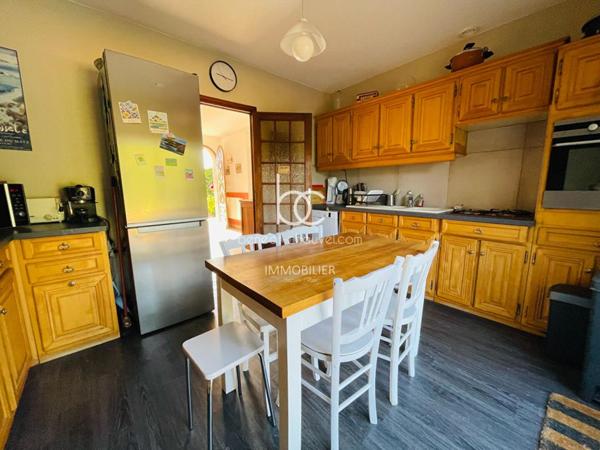 SARZEAU Maison 9 pièces 195 m²