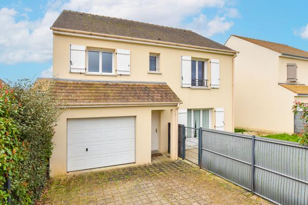 Maison récente 4 chambres