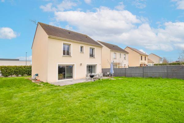 Maison récente 4 chambres