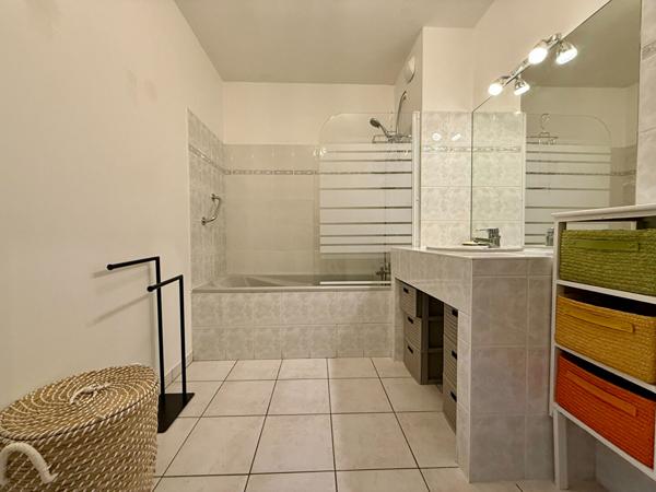 Appartement - 2 pièces - 49 m²