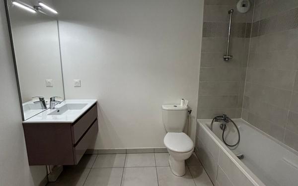 Appartement à louer    2 pièces • 40,85 m2 Clamart