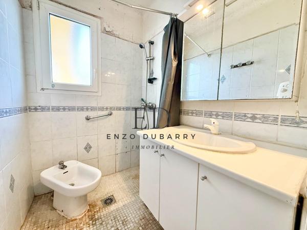 Maison
         4 pièces
        - 87 m² 388 500 € *