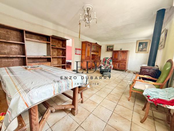 Maison
         4 pièces
        - 87 m² 388 500 € *