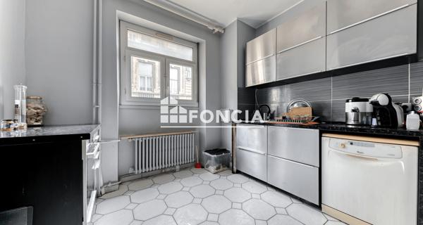 À vendre Appartement 4 pièces 111.37 m² - Lyon 69007