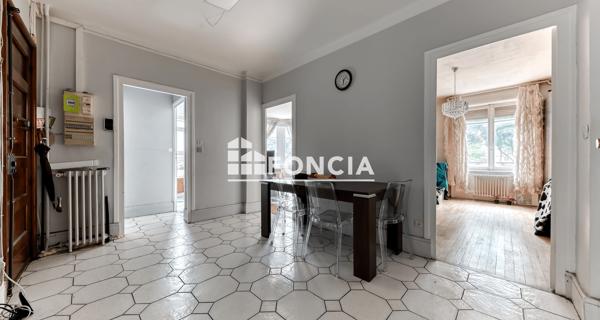 À vendre Appartement 4 pièces 111.37 m² - Lyon 69007