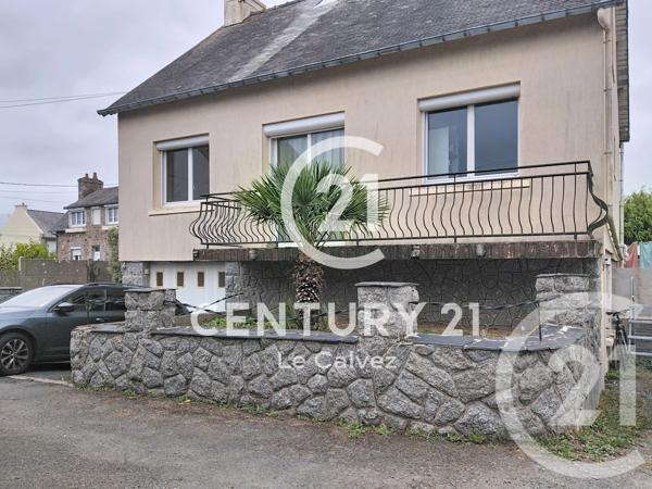 Maison à vendre  4 pièces - 93 m 2   PLOUMAGOAR  - 22