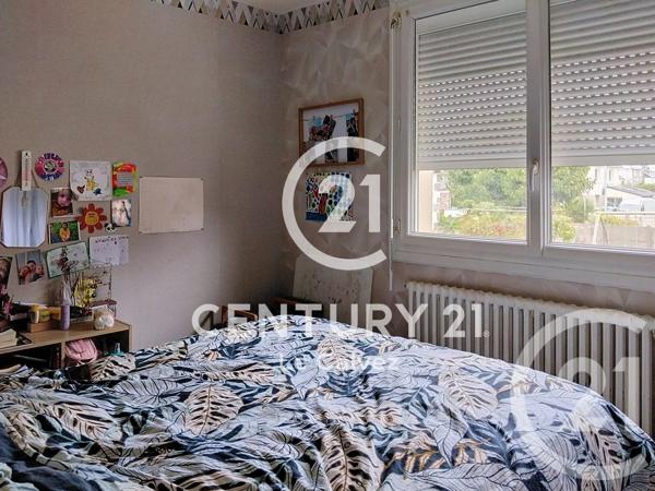 Maison à vendre  4 pièces - 93 m 2   PLOUMAGOAR  - 22