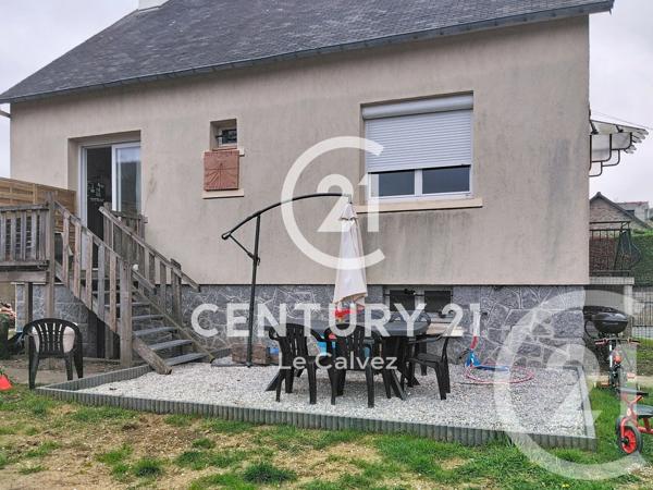 Maison à vendre  4 pièces - 93 m 2   PLOUMAGOAR  - 22