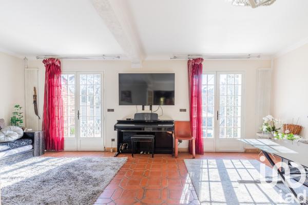 Maison à vendre 5 pièces 183 m² Viry-Châtillon