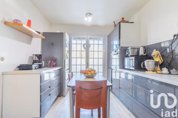 Maison à vendre 5 pièces 183 m² Viry-Châtillon