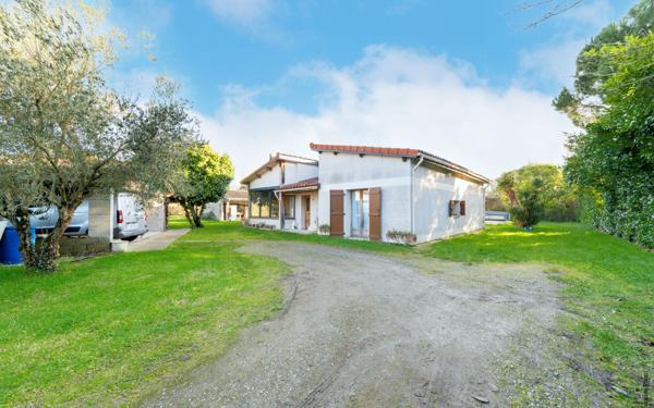 Maison à vendre    4 pièces • 140 m2 Tournefeuille