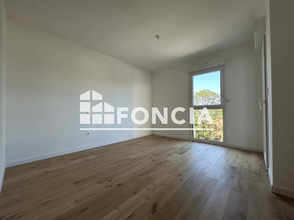 Location Appartement 3 pièces 66 m² - AVENUE DE BOLLAERT Lens 62300