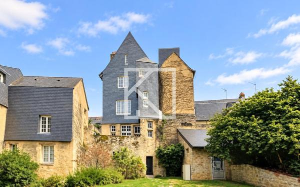 MAISON HISTORIQUE D'EXCEPTION - CITE PLANTAGENET