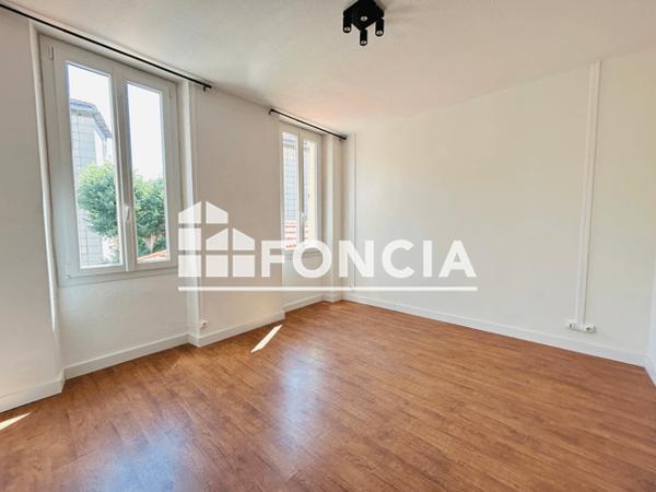 Location Appartement 2 pièces 38.96 m² - 129 BOULEVARD DU FARON Toulon 83000