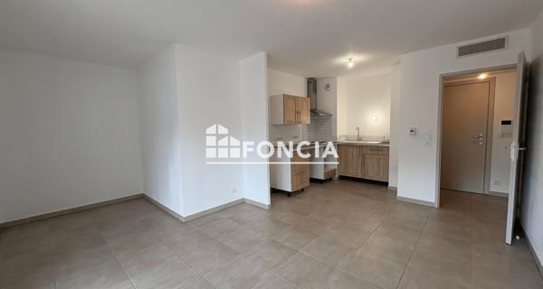 Location Appartement 2 pièces 42.55 m² - L'isle-sur-la-sorgue 84800