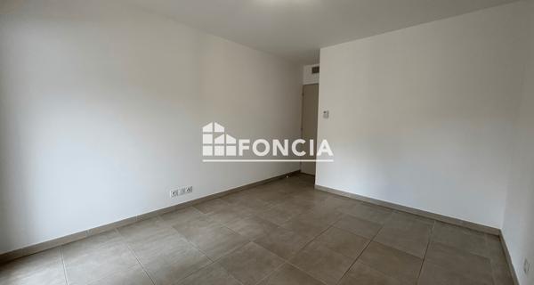 Location Appartement 2 pièces 42.55 m² - L'isle-sur-la-sorgue 84800