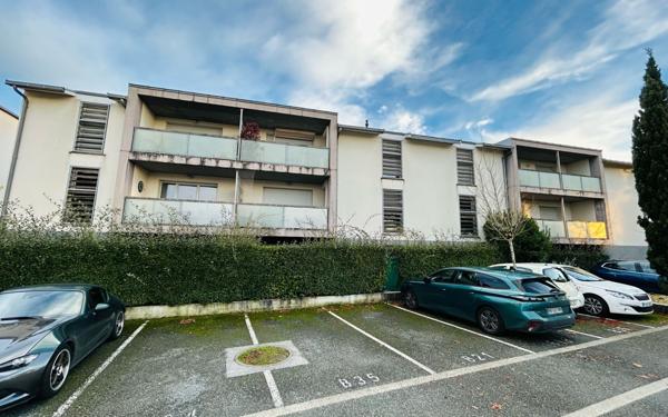 Appartement à vendre    2 pièces • 43 m2 Le Haillan