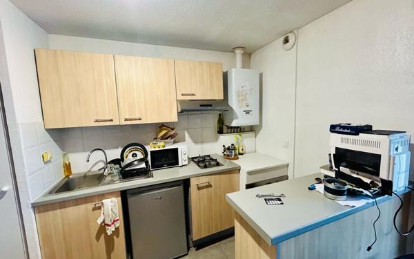 Appartement à vendre    2 pièces • 43 m2 Le Haillan