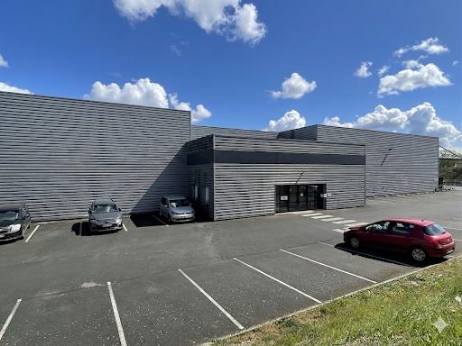 Local D’activité 2421m² – Trelaze
