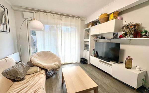 Appartement à vendre    2 pièces • 37,62 m2 Saint-Martin-de-Seignanx