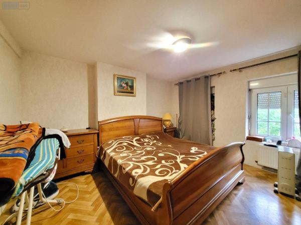Local mixte (Pro/Hab) à vendre à Dunkerque dans le Nord (59140), ref : F5891   
Centre