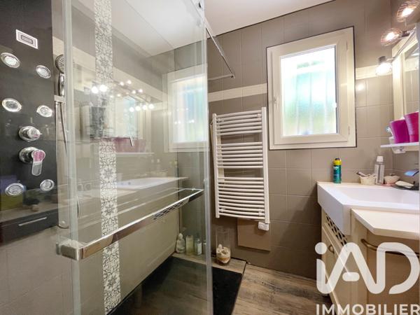 Maison à vendre 6 pièces 139 m² Lépin-le-Lac
