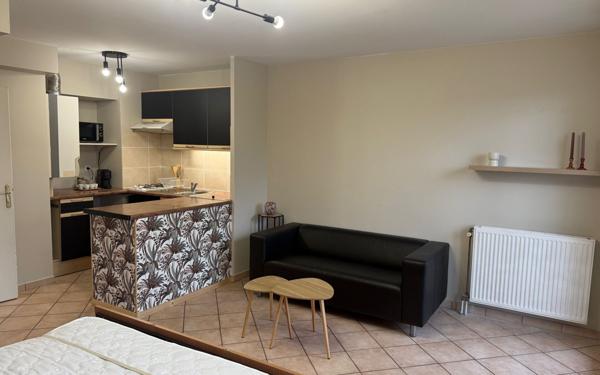 Appartement à louer    1 pièce •  Meaux