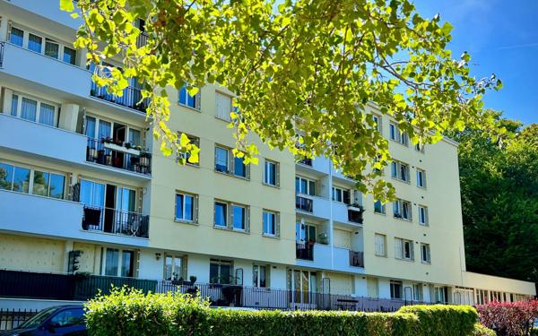 Appartement à vendre    1 pièce • 28,09 m2 Bry-sur-Marne