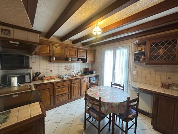 Agréable maison située à Malicorne sur Sarthe - 3 chambres et un bureau