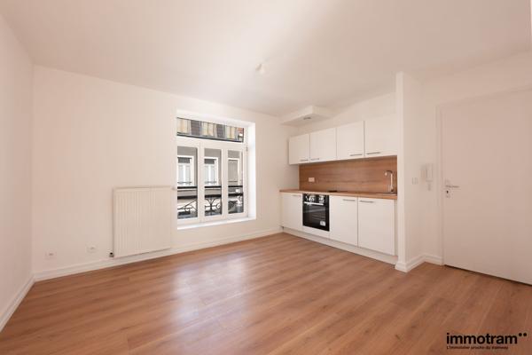 Vente Appartement 68m 2 - 2 chambre(s) - Lille, Gare Lille Europe • Réf. VA27055