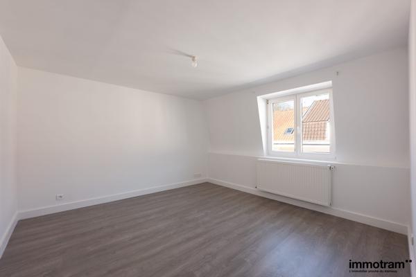 Vente Appartement 68m 2 - 2 chambre(s) - Lille, Gare Lille Europe • Réf. VA27055