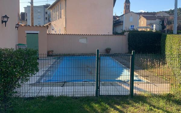 Maison à louer    4 pièces •  Alès