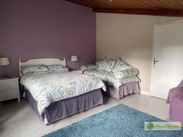 Charmante maison familiale à Aigre – lumineuse, spacieuse, avec jardin arboré