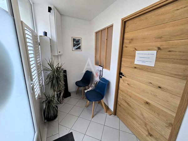 Villeneuve-de-Marsan centre Local professionnel 21 m² Idéal profession libérale