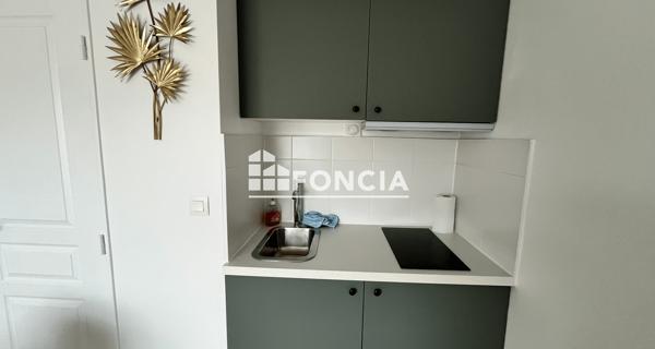 Location Studio meublé 22.08 m² - Rouen 76000
