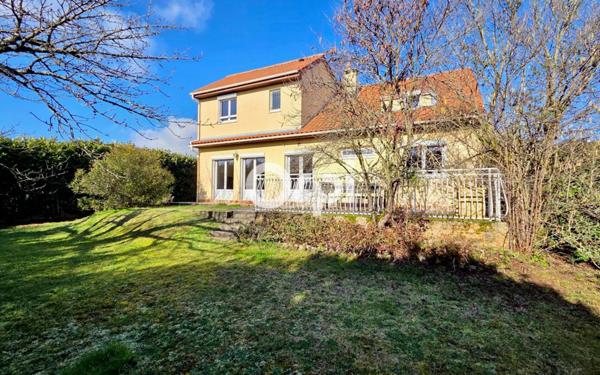 Maison à vendre    7 pièces • 154 m2 Meyzieu