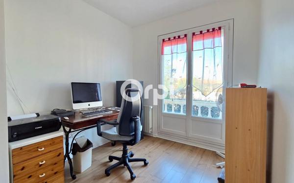 Maison à vendre    7 pièces • 154 m2 Meyzieu