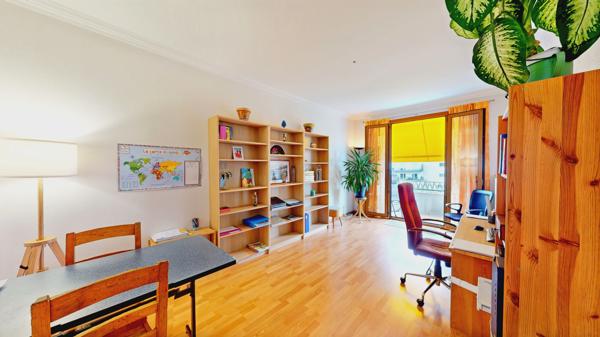 Appartement 4 pièces vue lac et garage – Évian-les-Bains
