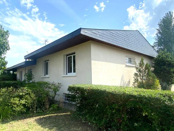 TRÈS BELLE VILLA EN EXCLUSIVITÉ